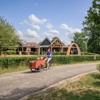 Fietsen recreatiepark kaps twente