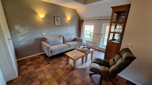 Kinderbungalow Kapschuur zithoek Kaps.jpg