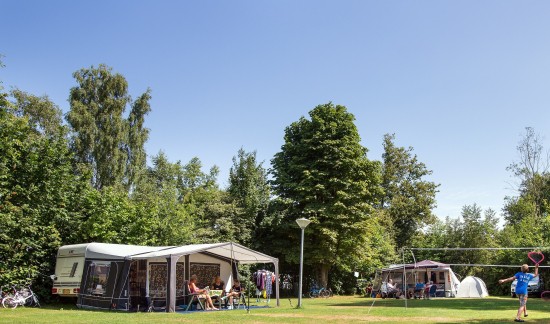 Kamperen Eikenhof.jpg
