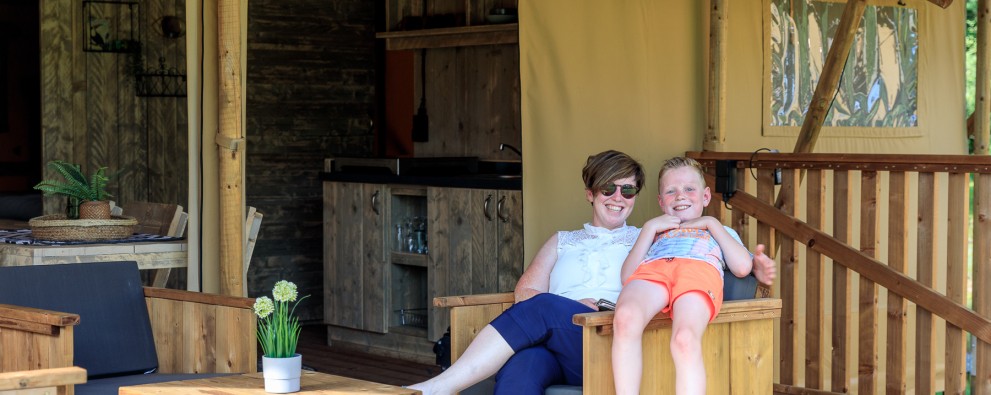 Safari 6p. 4 Safari 6p. 4