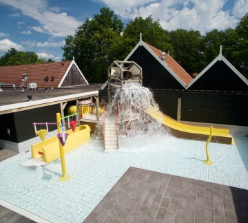Waterspeeltuin Recreatiepark Kaps.JPEG