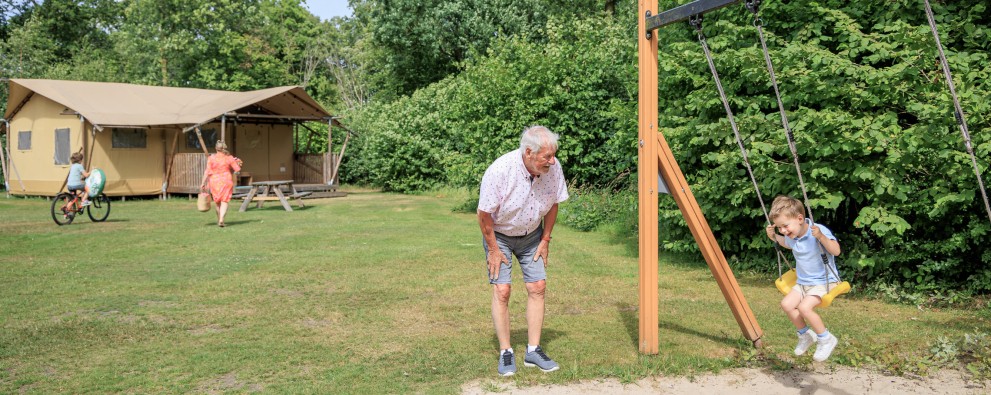 Schommelen Vogelkers Kaps Tubbergen