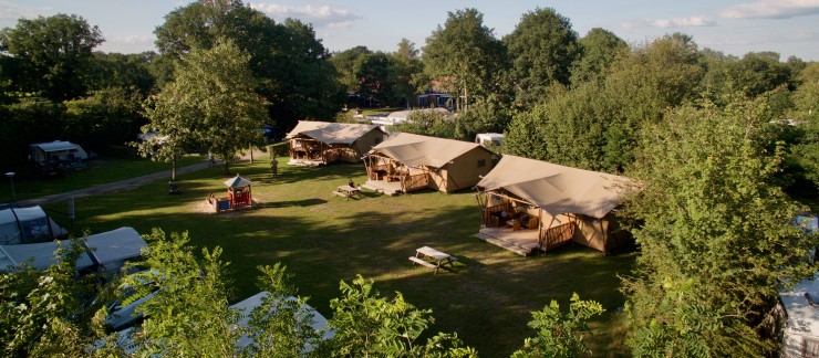 Appelgaard kamperen safaritenten Kaps Twente.JPEG